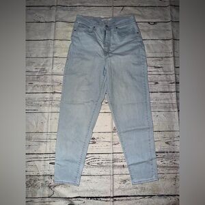 Levi's Light Blue mom Jeans
